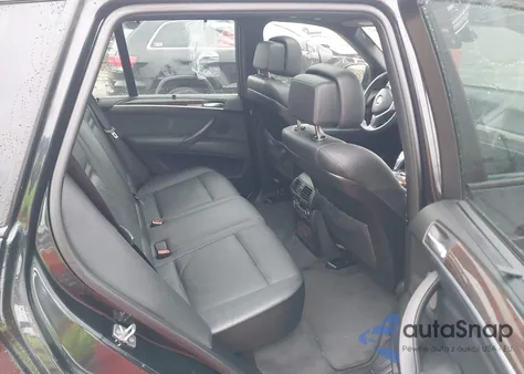 2011 BMW X5 xDrive35I/xDrive35I Premium/xDrive35I Sport Activity z USA, uszkodzony, nr VIN 5UXZV4C56BLL58114